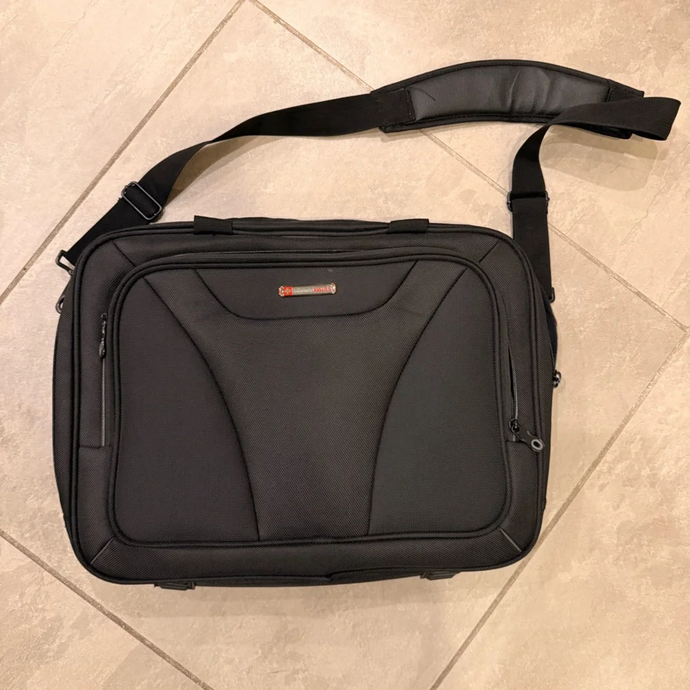 Alpine Swiss Black Laptop Bag